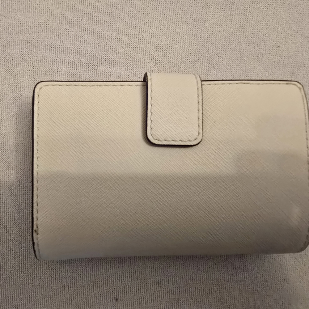 Michael Kors White Floral Women's Bag - Picture 2 of 3